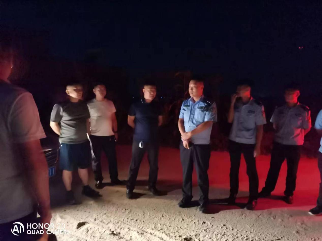 祥符区水利局水政监察大队与祥符区公安局 开展联合执法专项行动